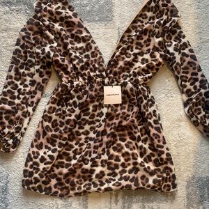 Superdown, size small , leopard mini dress, BNWT